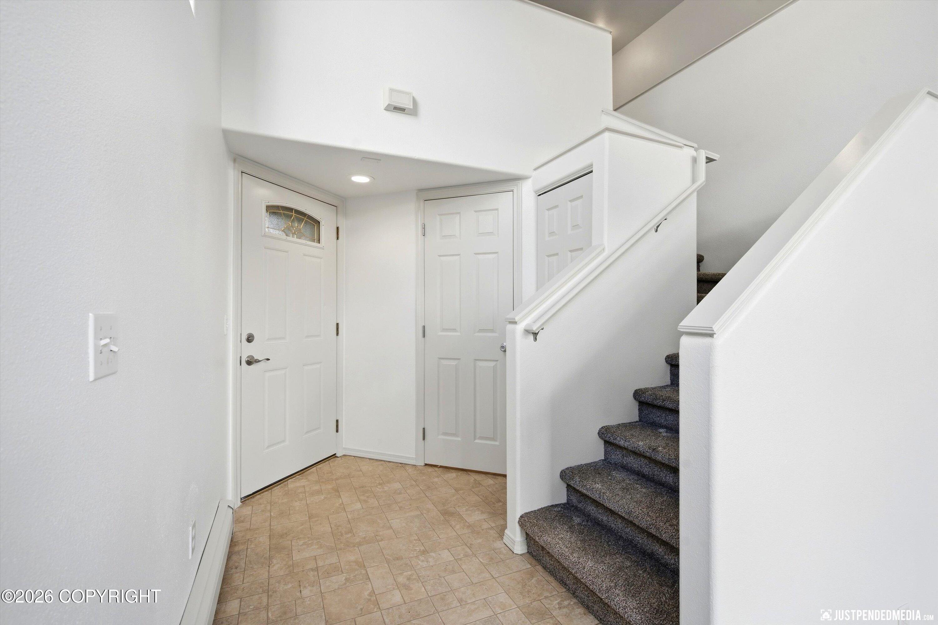 6398 Whispering Loop Property Photo 5