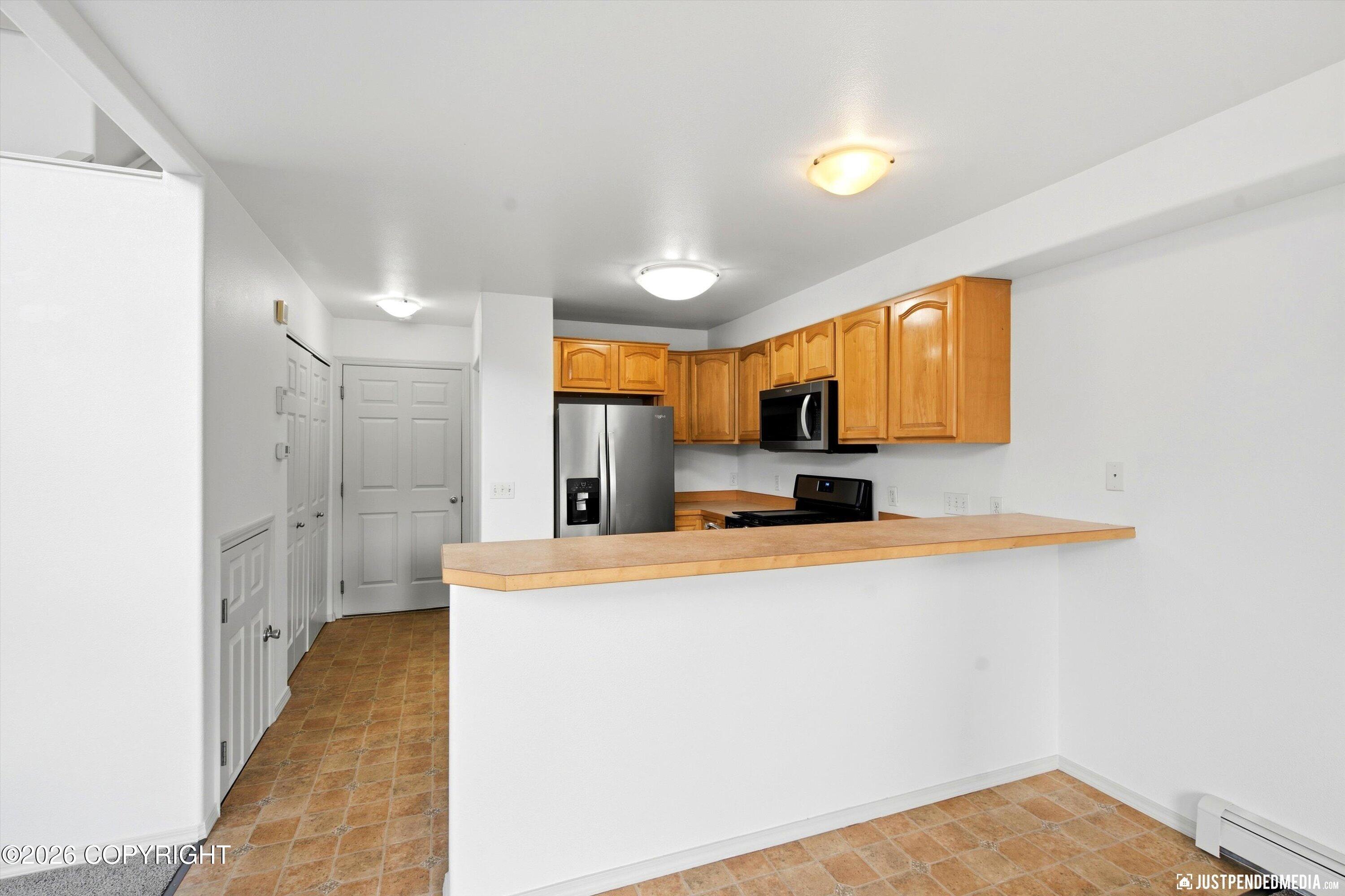 6398 Whispering Loop Property Photo 15