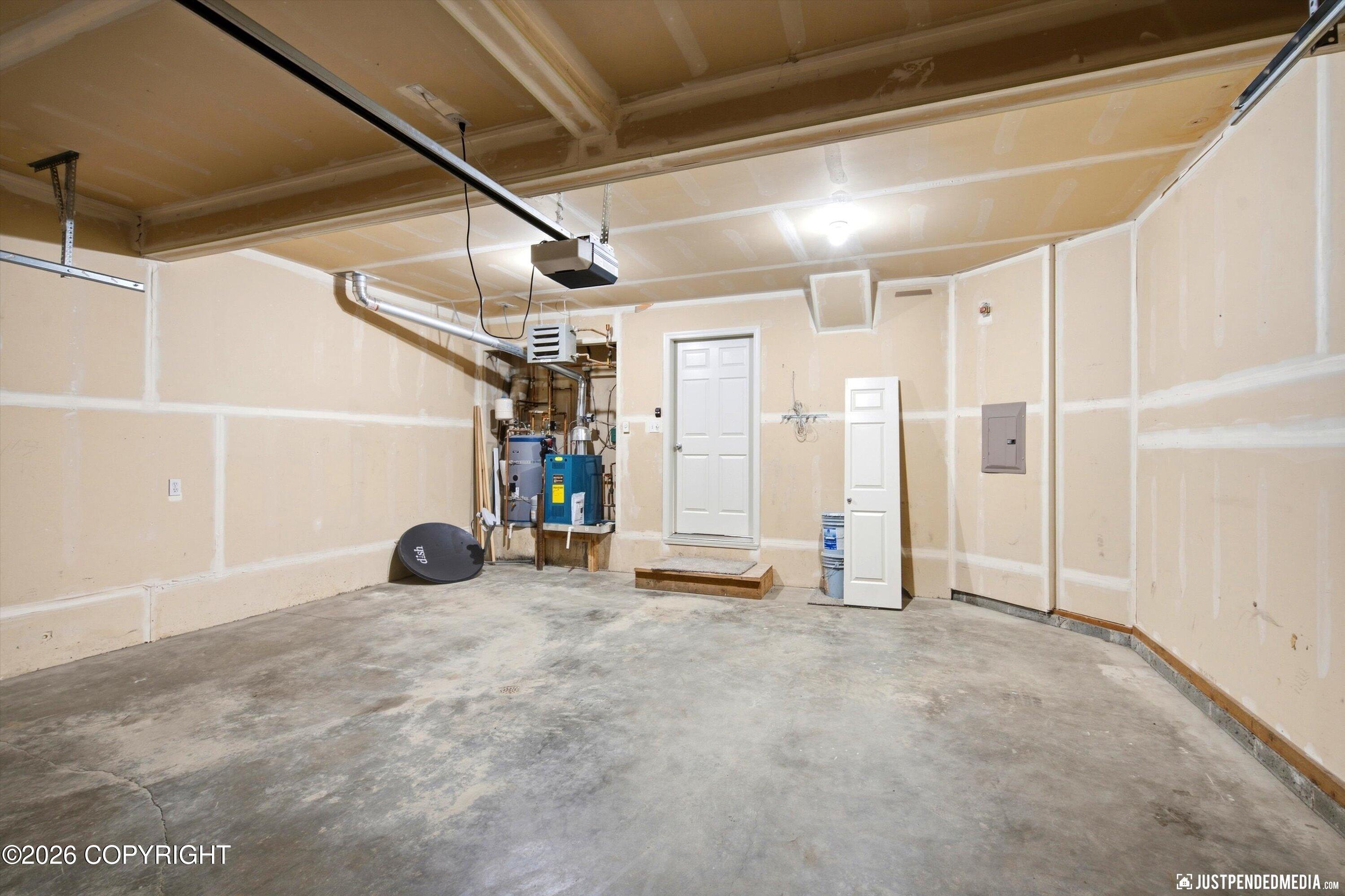 6398 Whispering Loop Property Photo 22