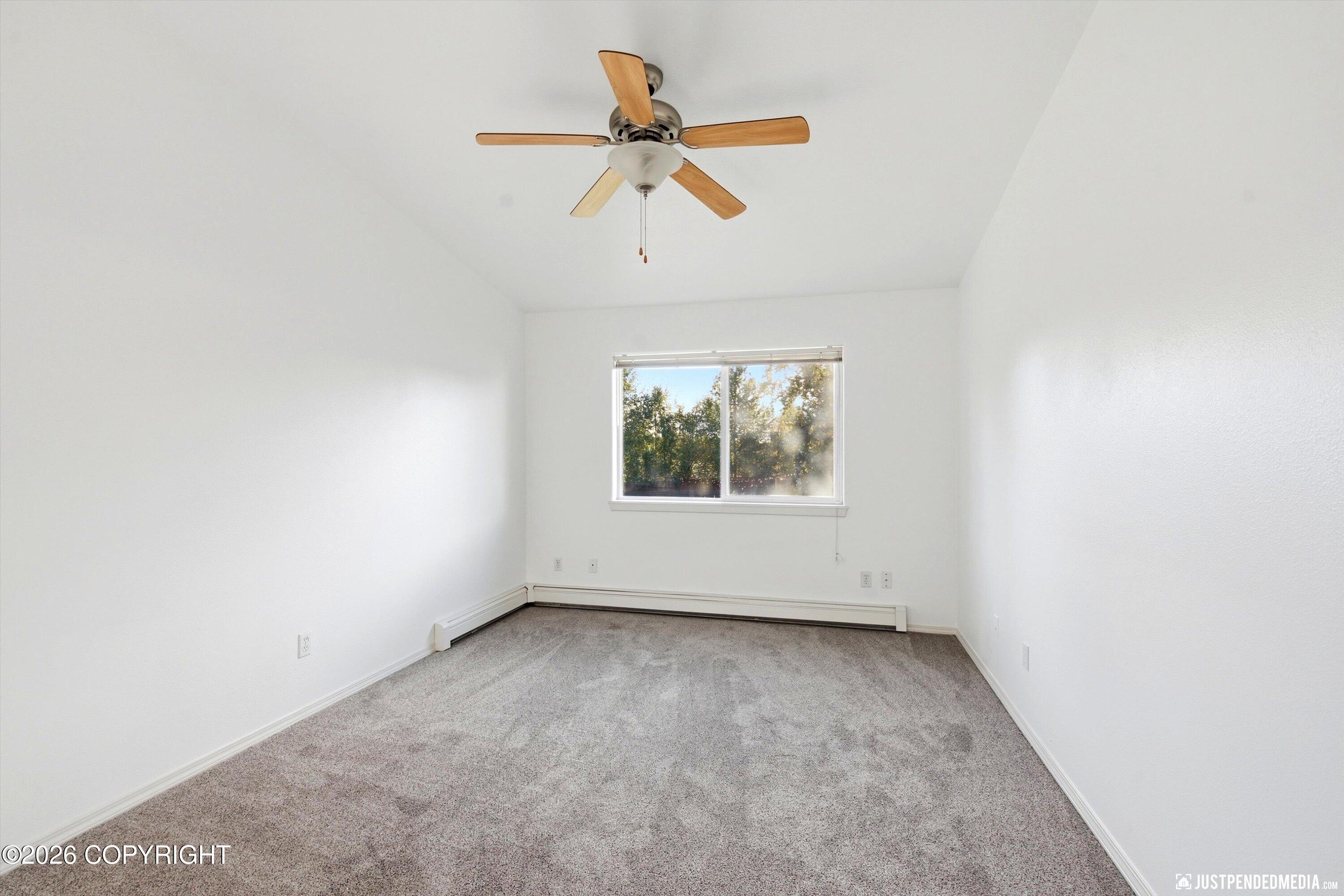 6398 Whispering Loop Property Photo 27