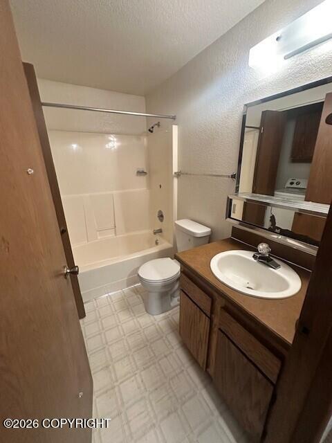 697 D 2 Loop Road Upper Property Photo 3