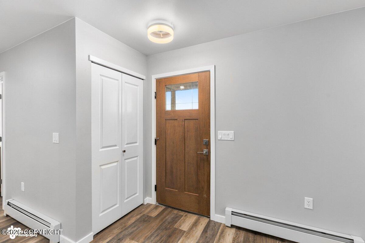 4450 View Circle Property Photo 3