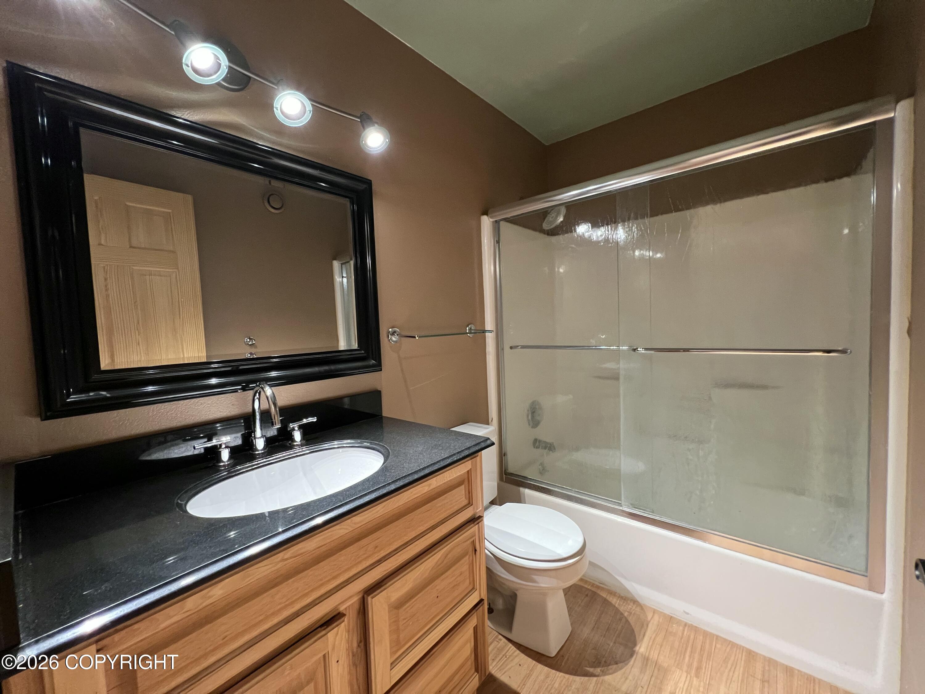 253 S Silver Tip Drive Property Photo 11