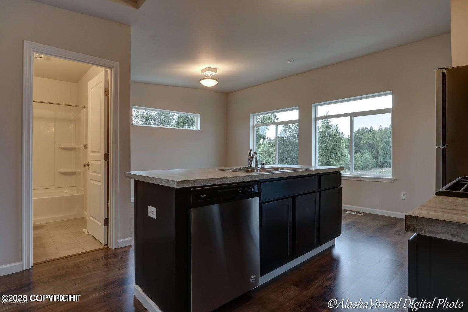 196 Willow View Circle Property Photo 1
