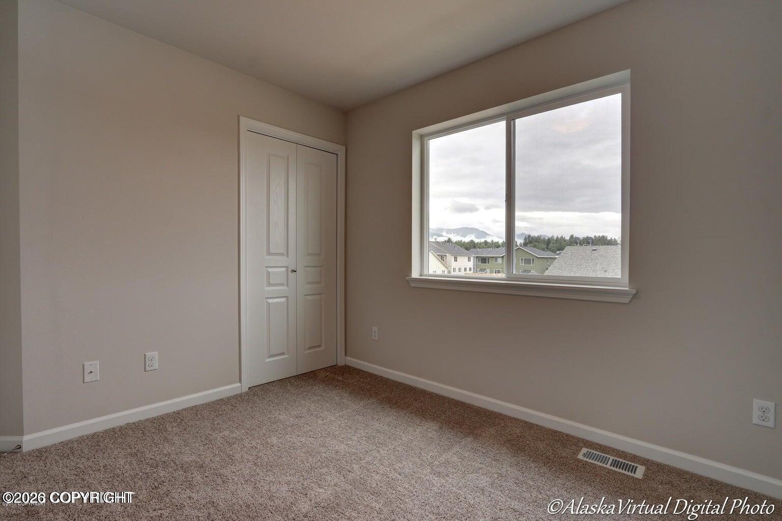 196 Willow View Circle Property Photo 8