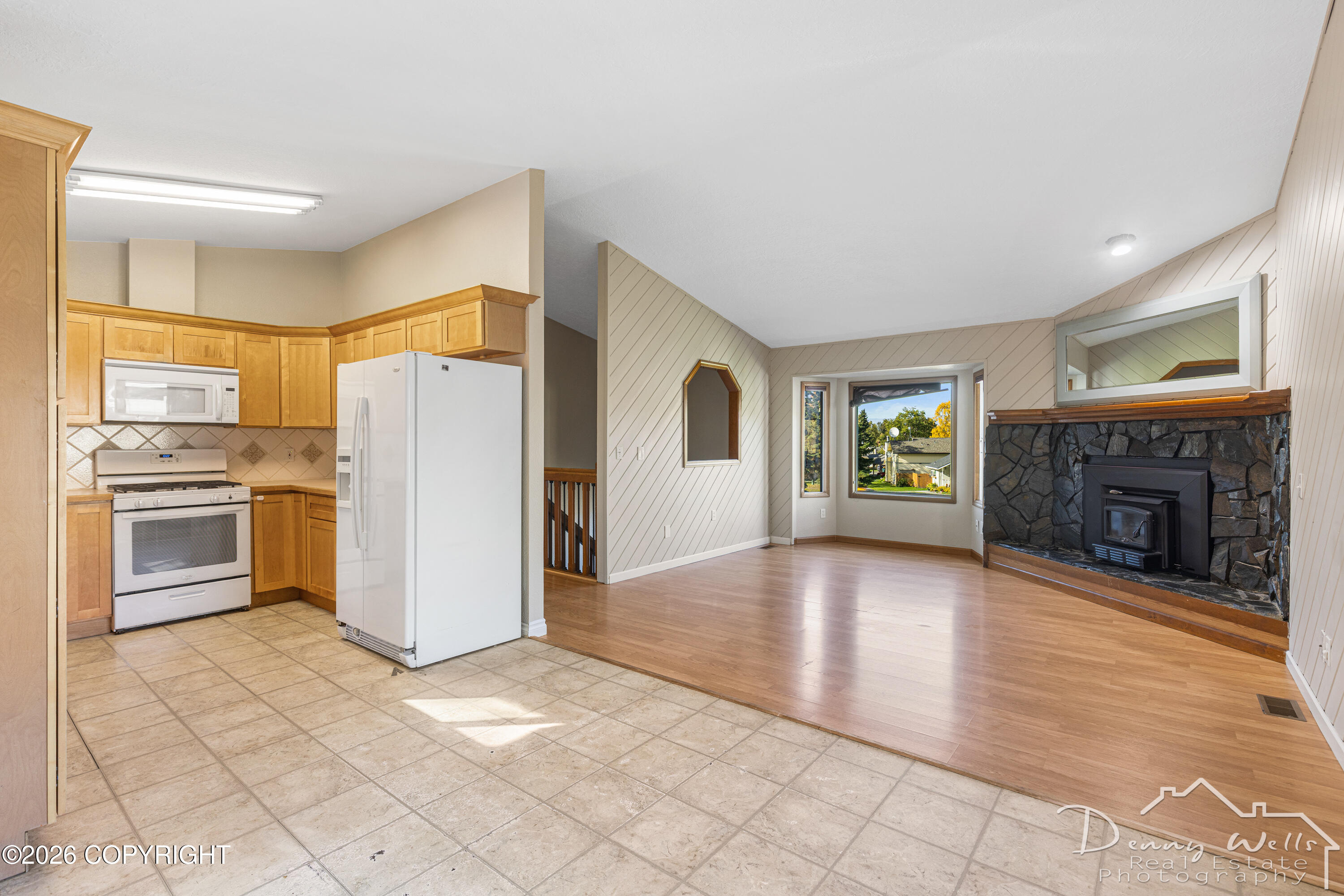 2130 Colony Loop Property Photo 7