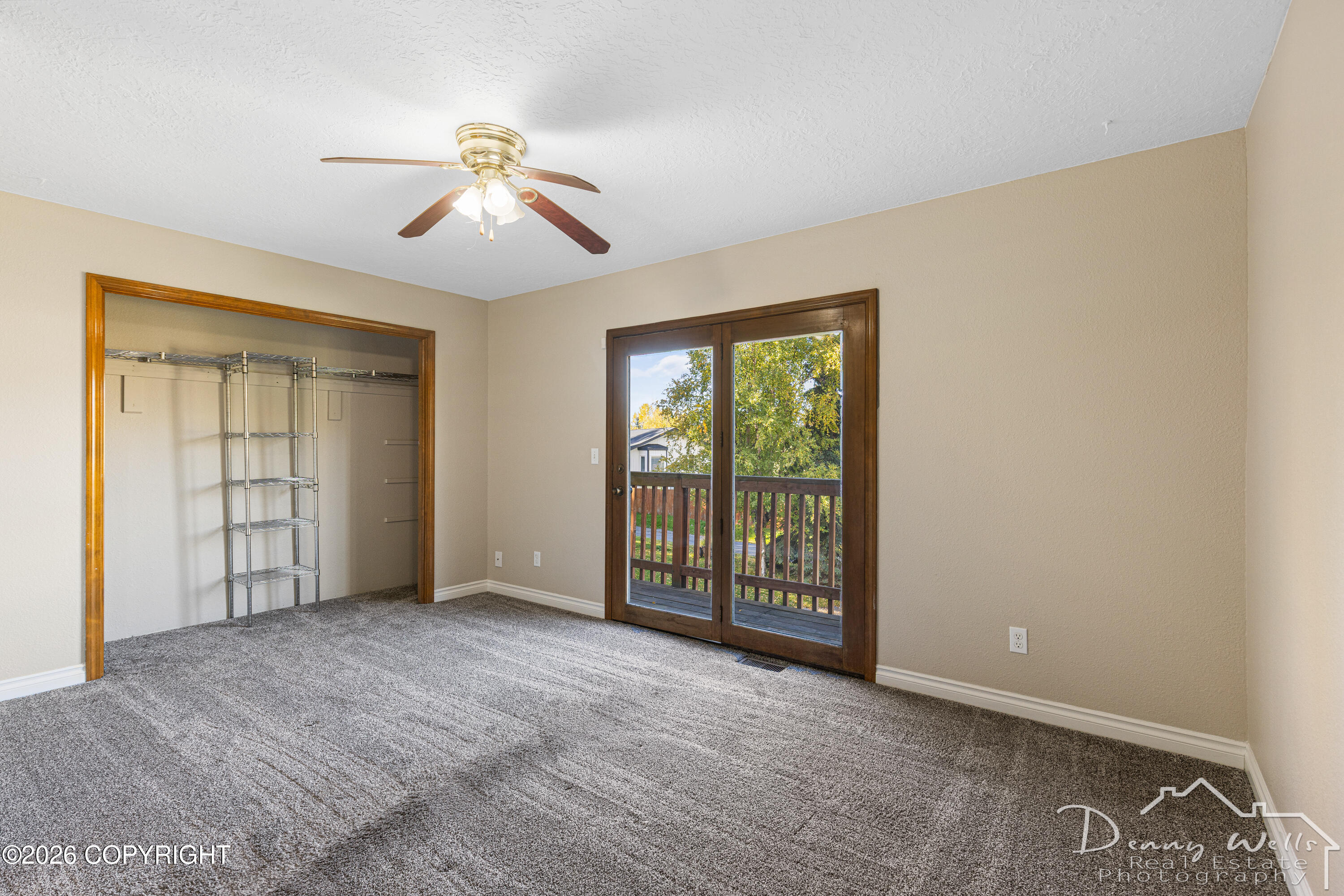 2130 Colony Loop Property Photo 10