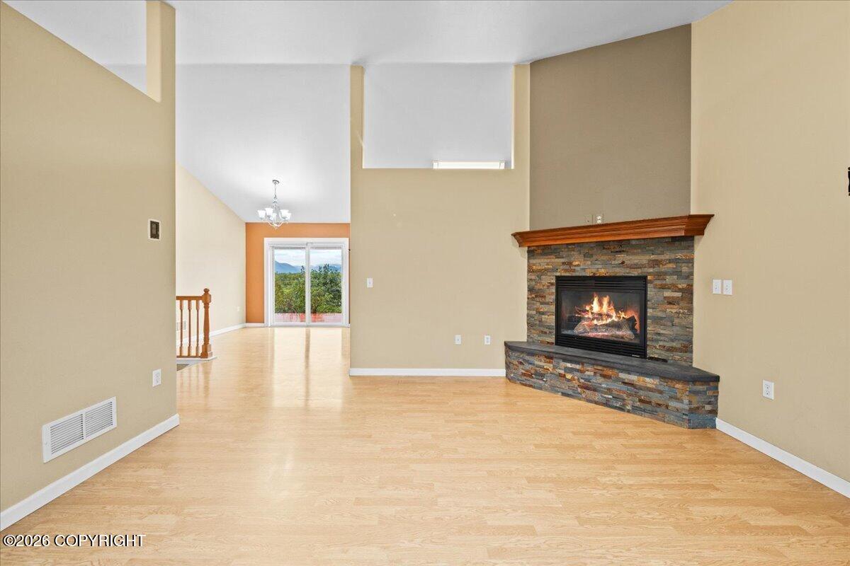 7824 W Mustafa Circle Property Photo 8
