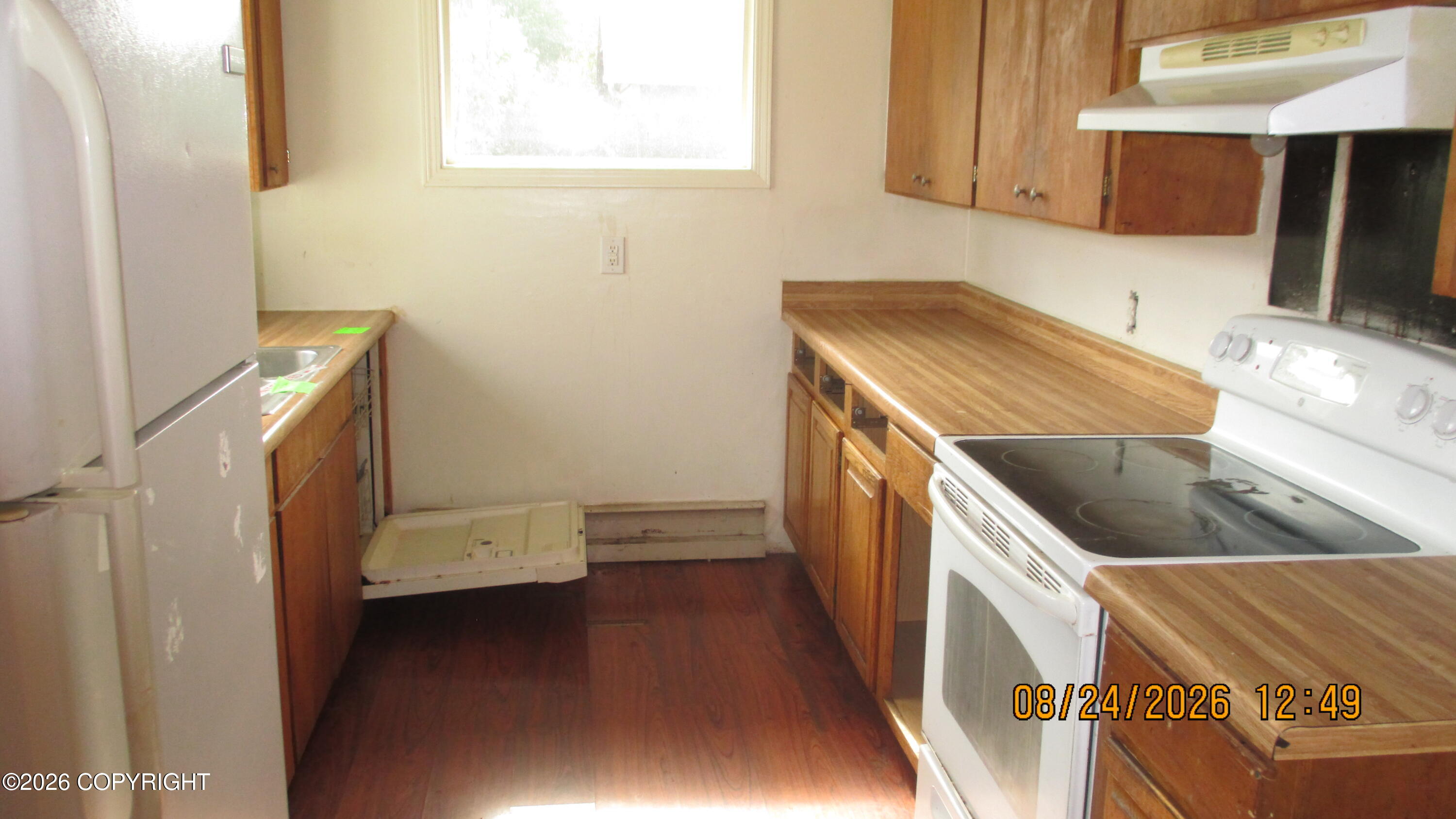 4210 E 3rd Avenue Property Photo 3