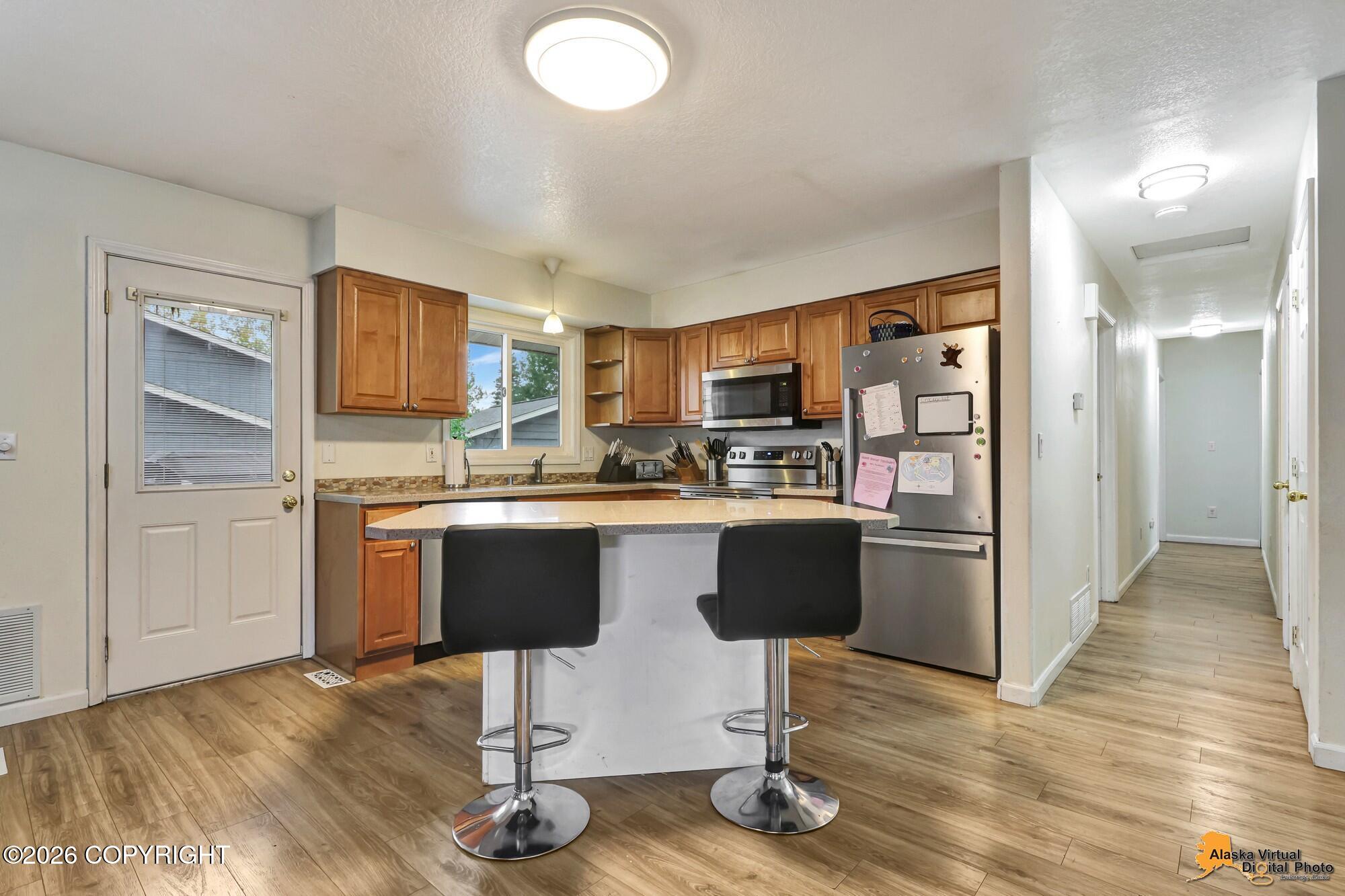 8430 Greenhill Way Property Photo 12