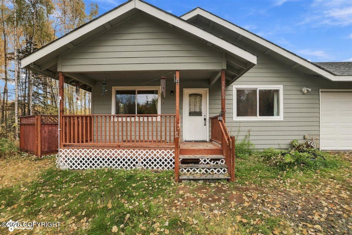 7852 S Lahti Circle Property Photo 3