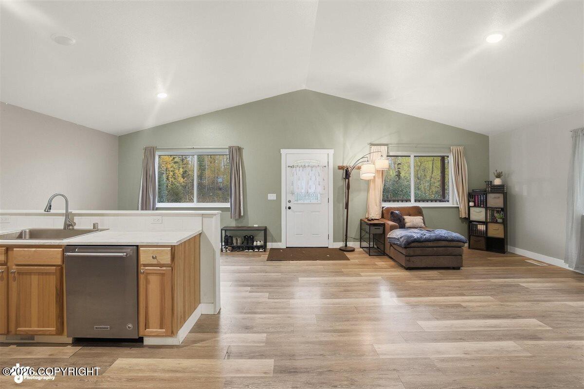 7852 S Lahti Circle Property Photo 6