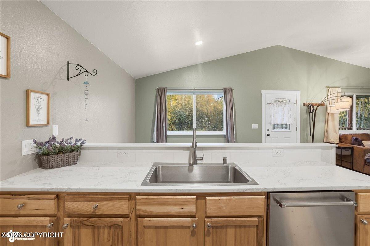7852 S Lahti Circle Property Photo 12