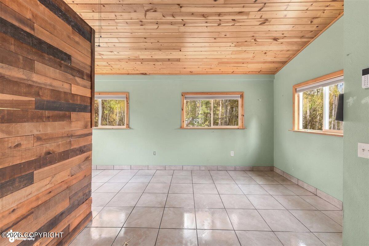 9377 N Blackie Loop Property Photo 6