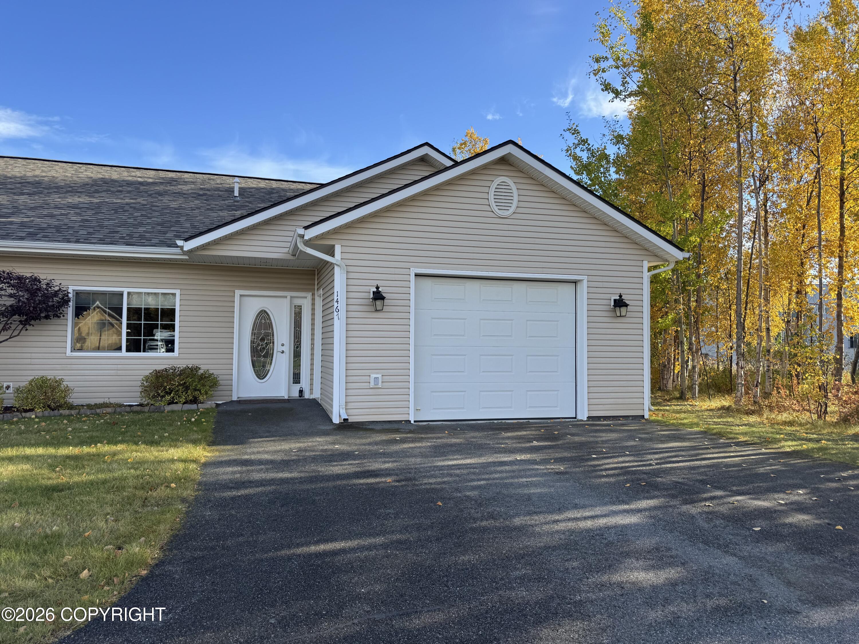 1467 S Center Point Drive Property Photo 1