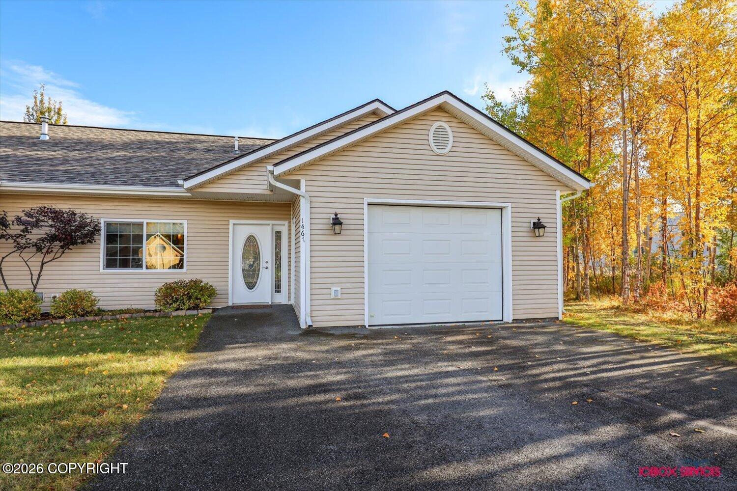 1467 S Center Point Drive Property Photo 1