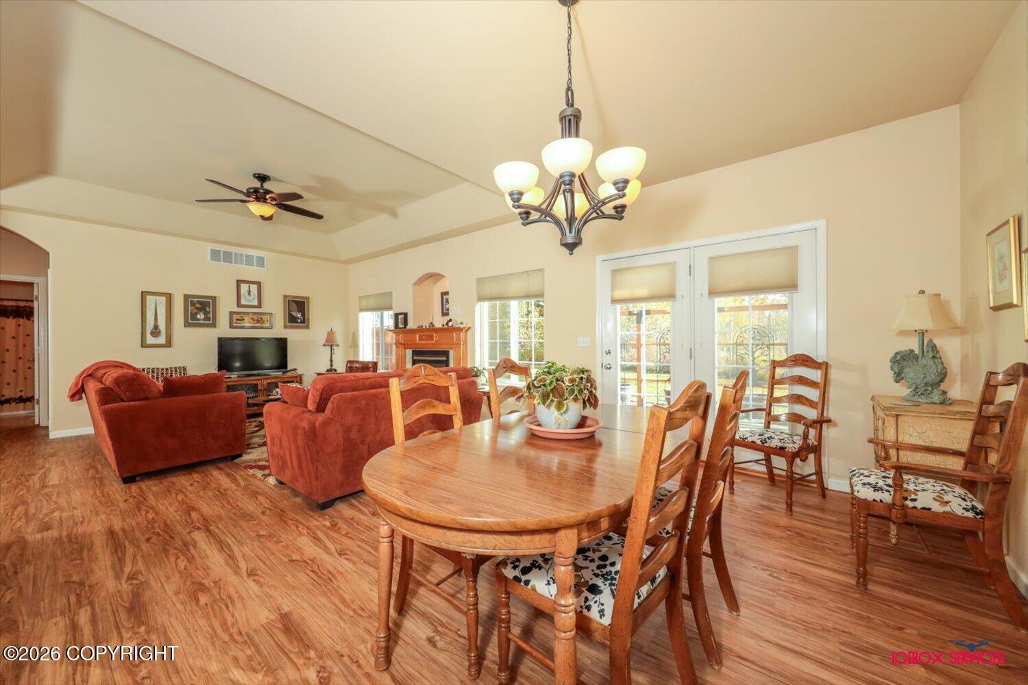 1467 S Center Point Drive Property Photo 6