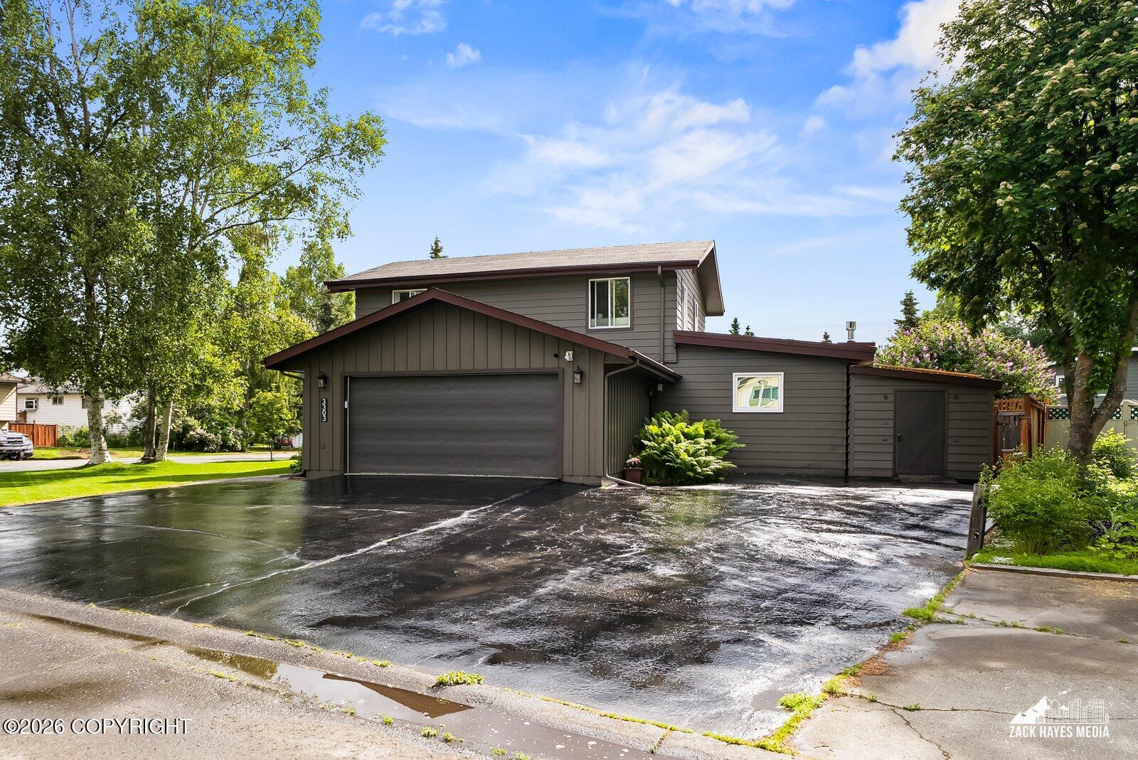 3303 Vassar Drive Property Photo 6