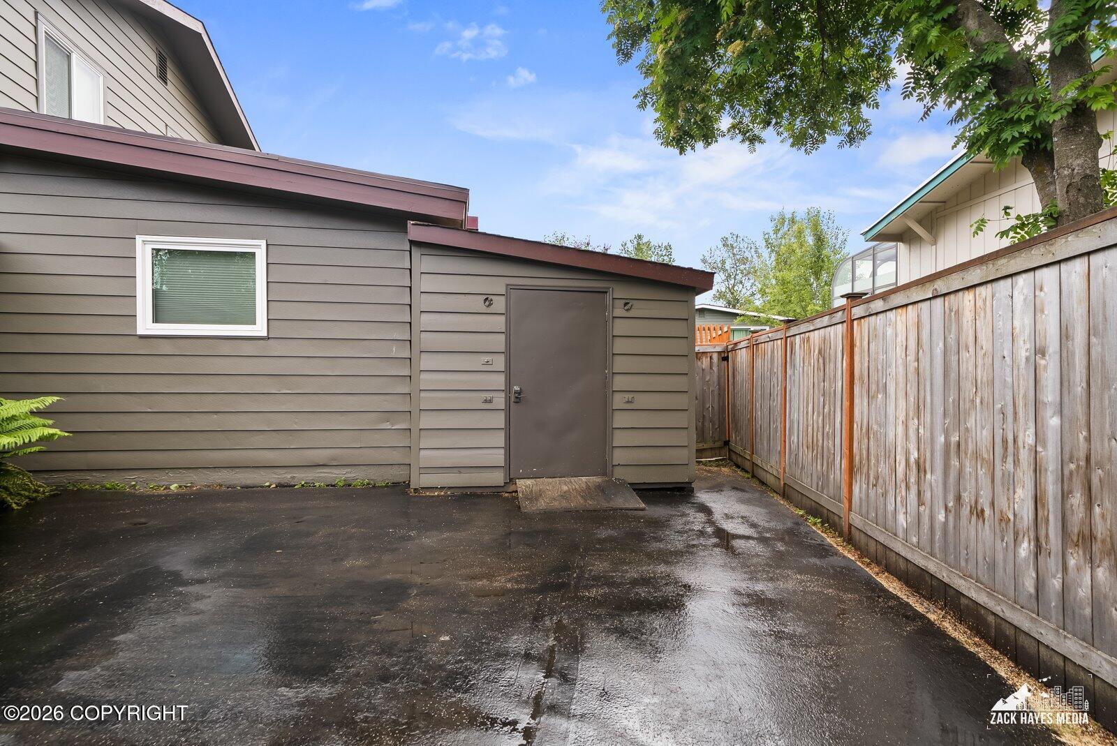 3303 Vassar Drive Property Photo 17