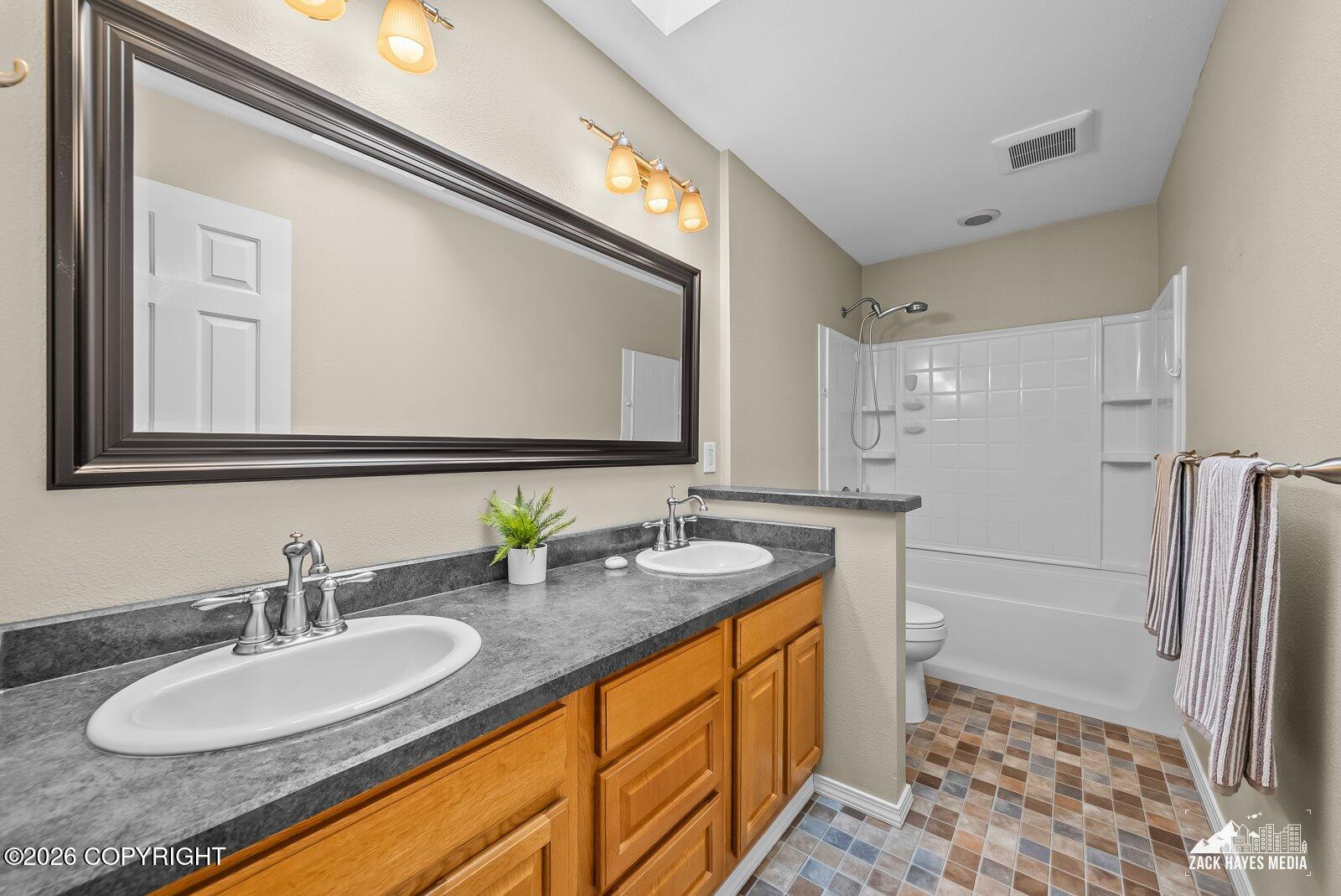 3303 Vassar Drive Property Photo 48