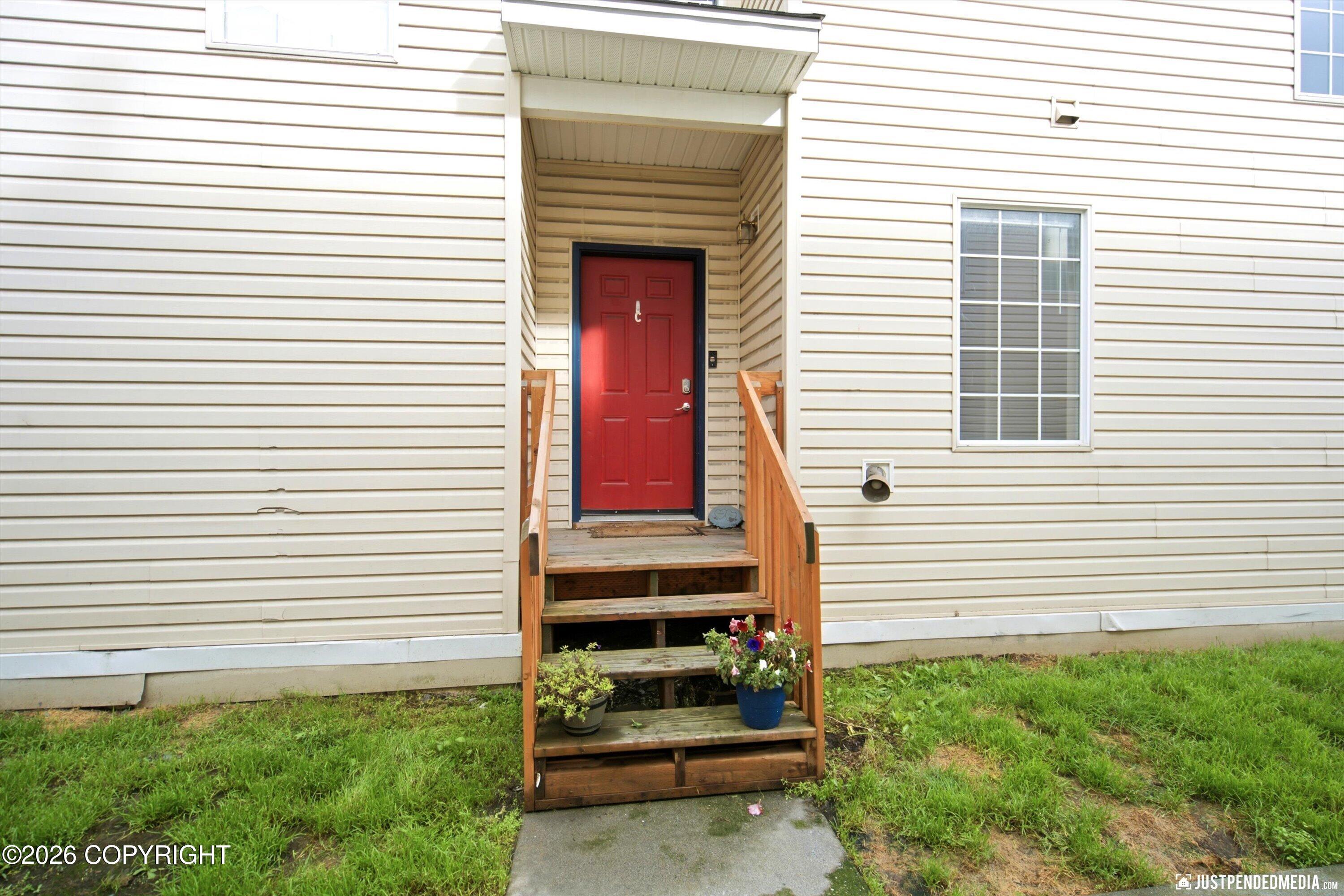 6933 Gold Kings Avenue #c Property Photo 5