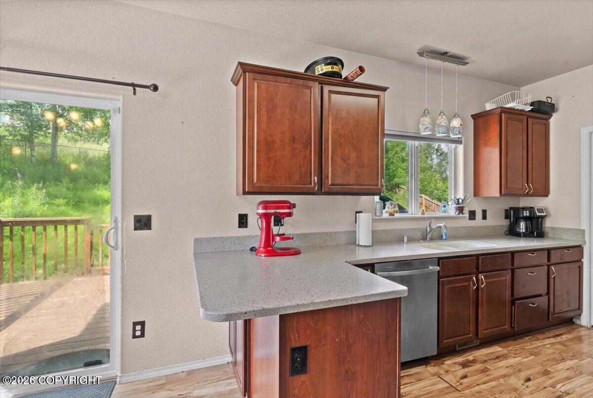 6620 W Kinsington Avenue Property Photo 9