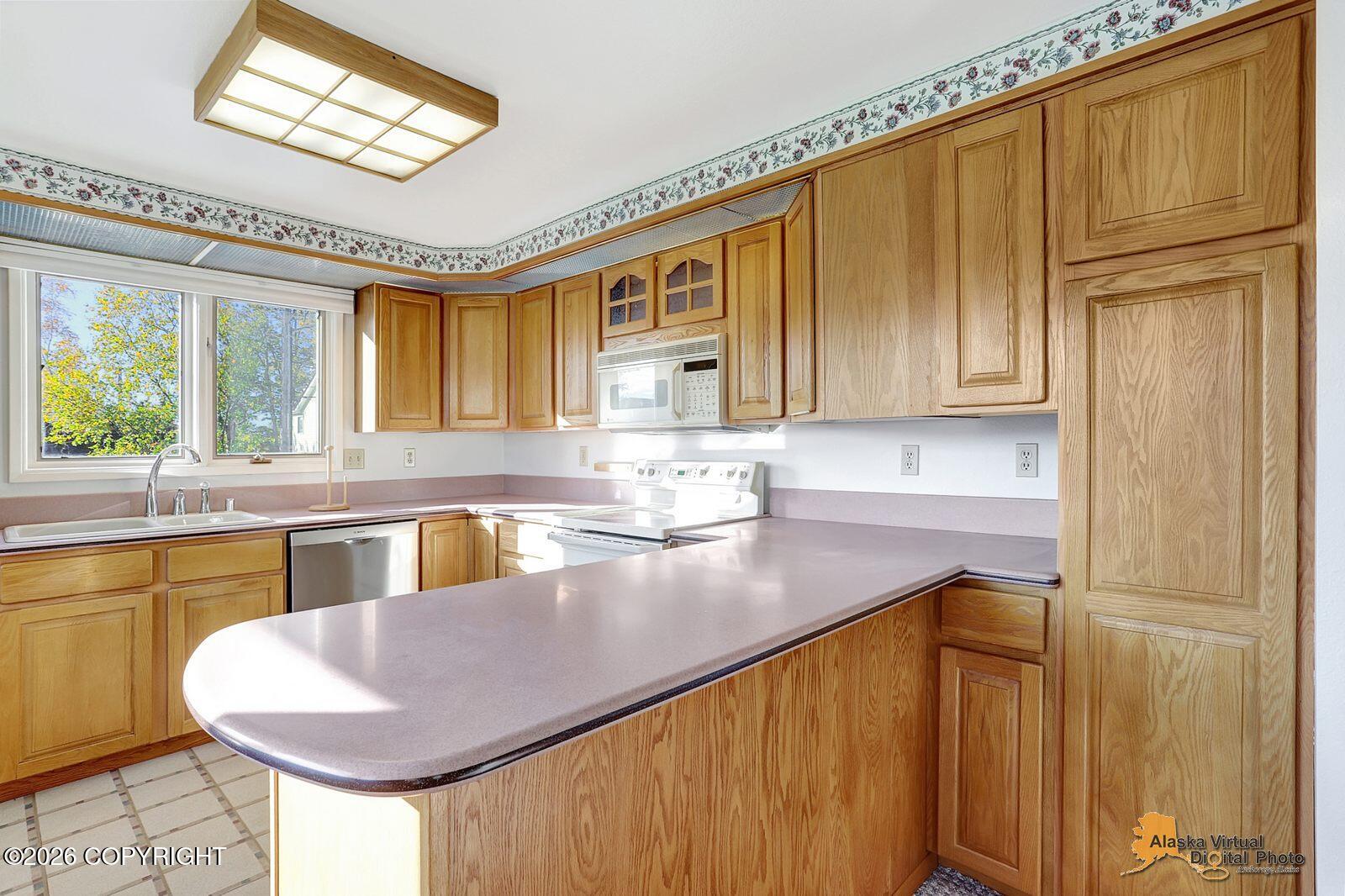 1556 G Street Property Photo 13