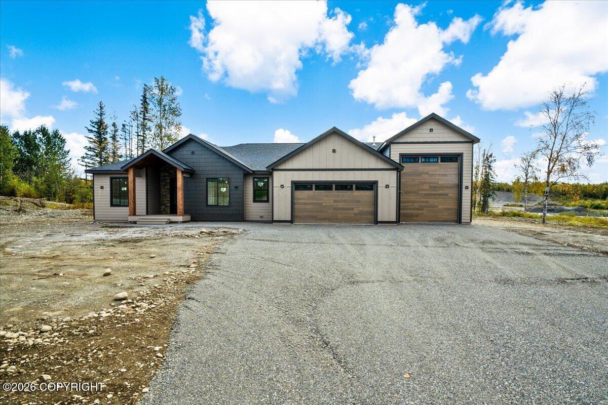 2672 W Longview Circle Property Photo 1