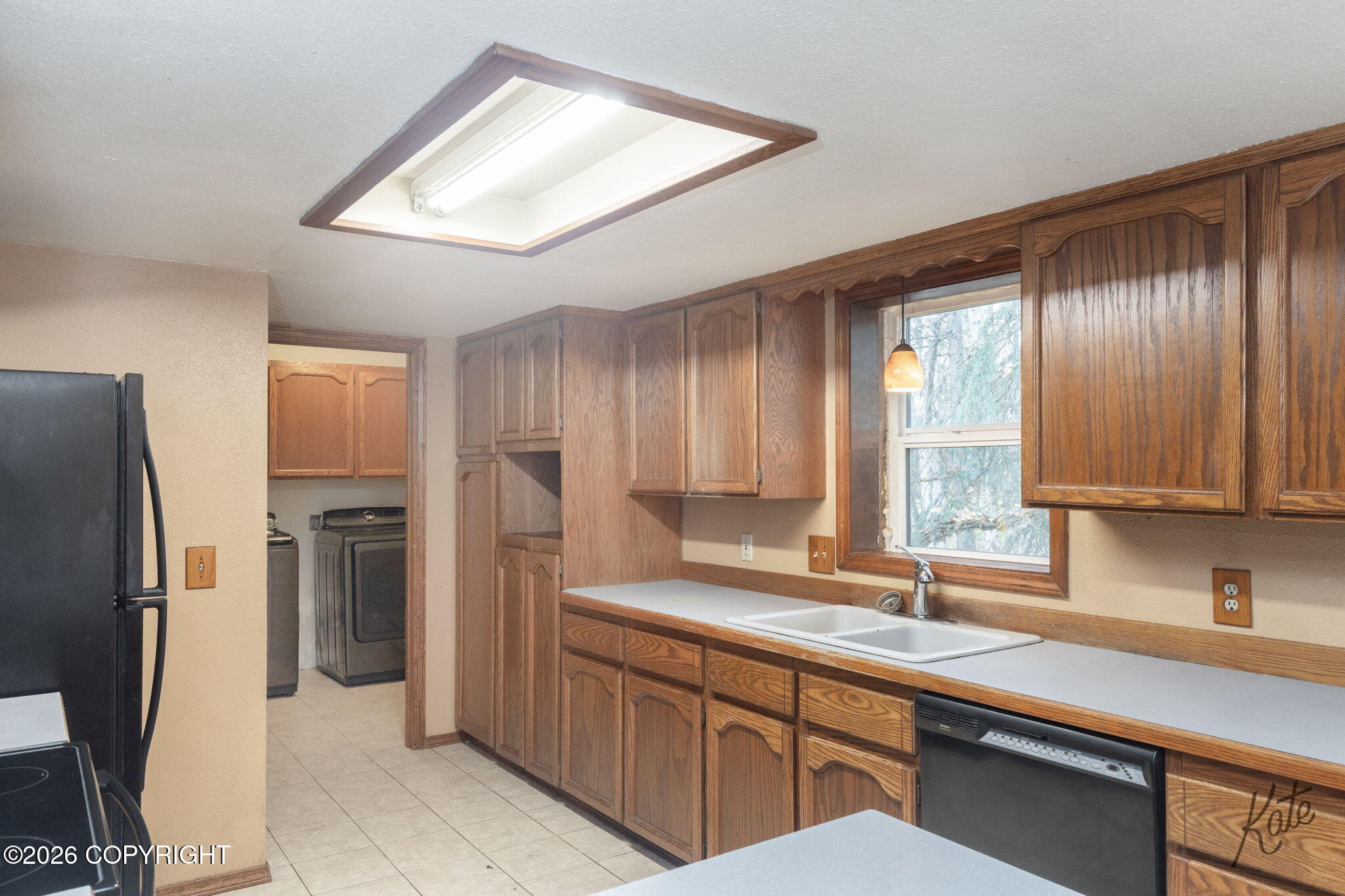 1088 Eliz Street Property Photo 3