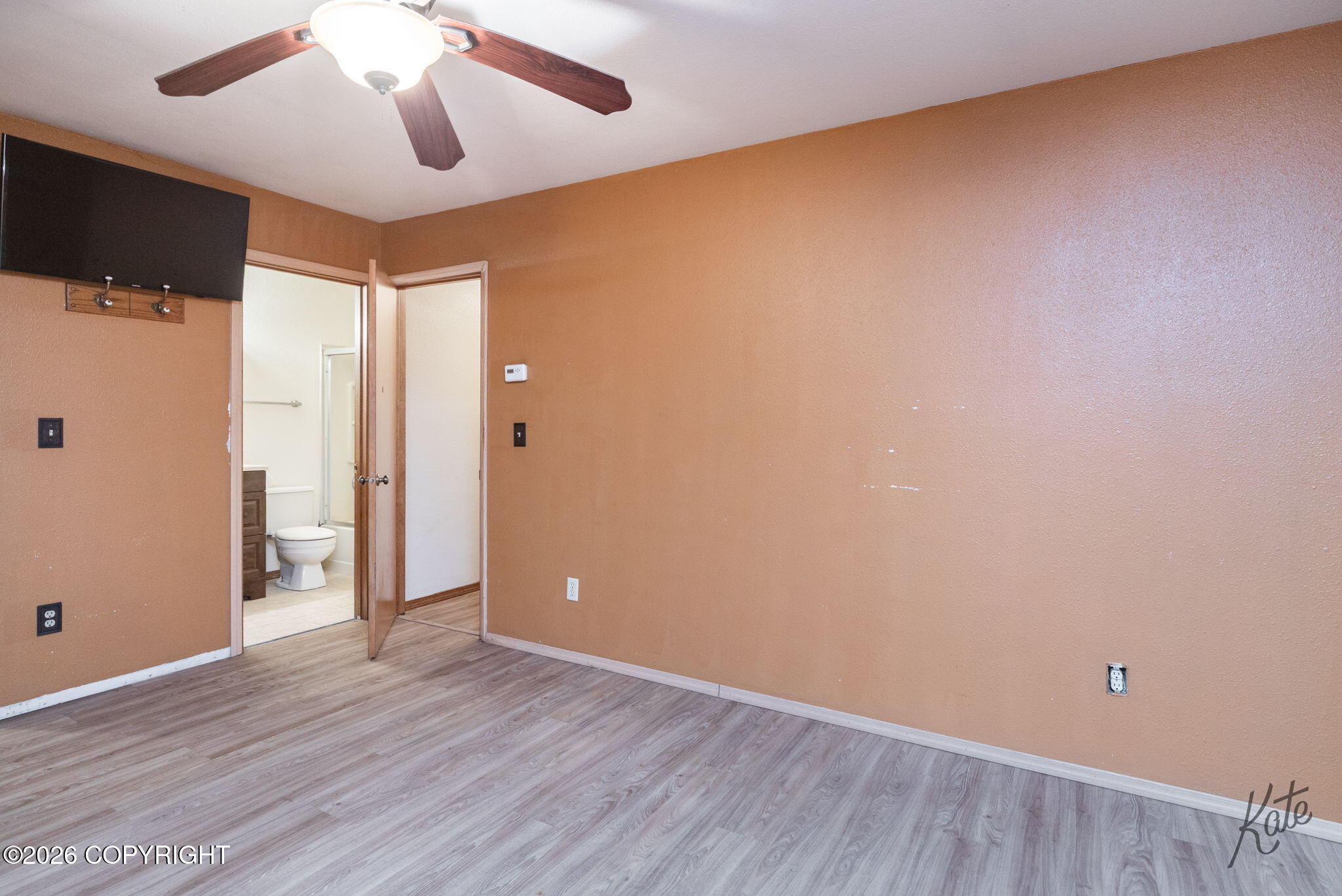 1088 Eliz Street Property Photo 10