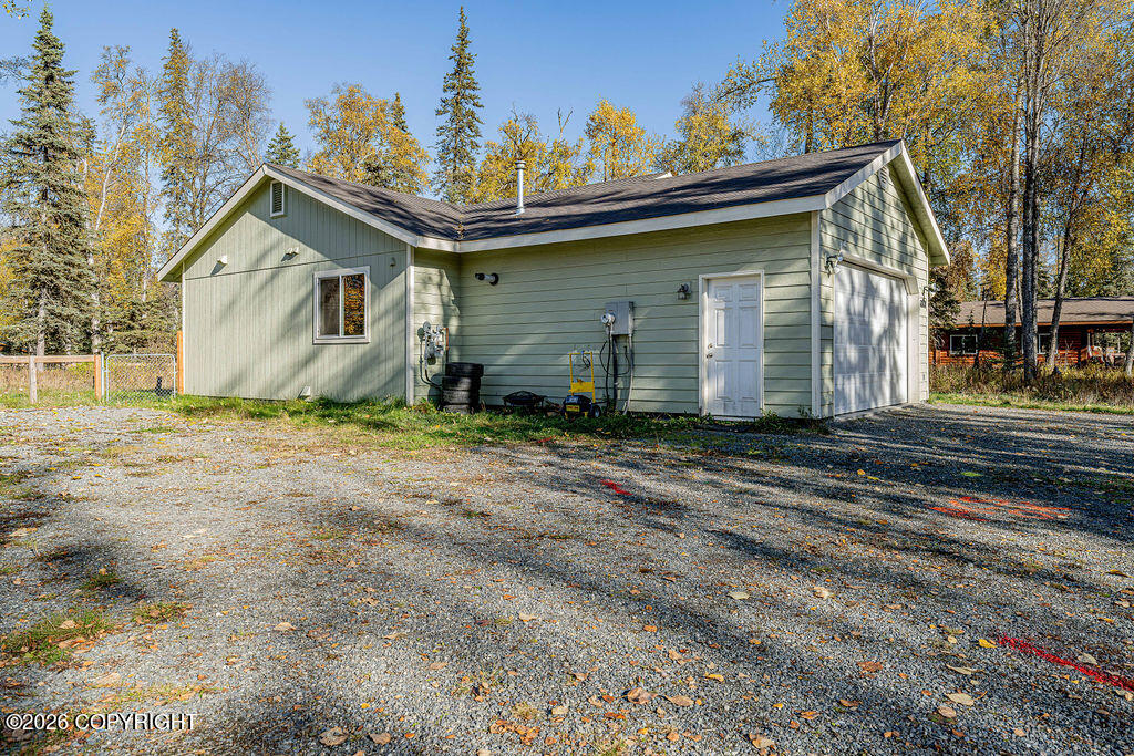 52820 Wesley Court Property Photo 3