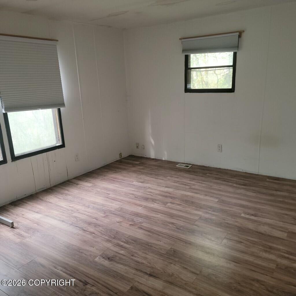 21144 Spire Circle Property Photo 7