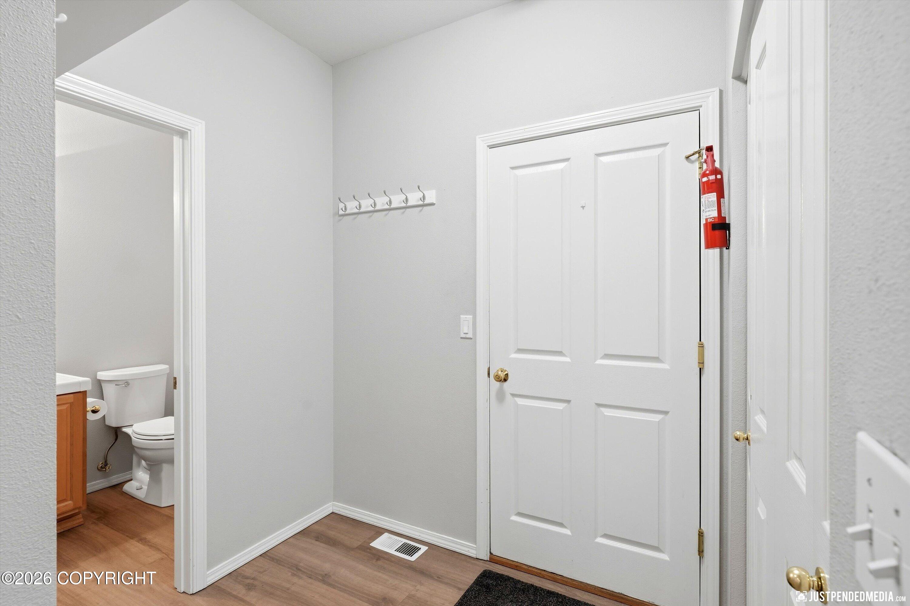 2409 Leary Bay Circle Property Photo 14