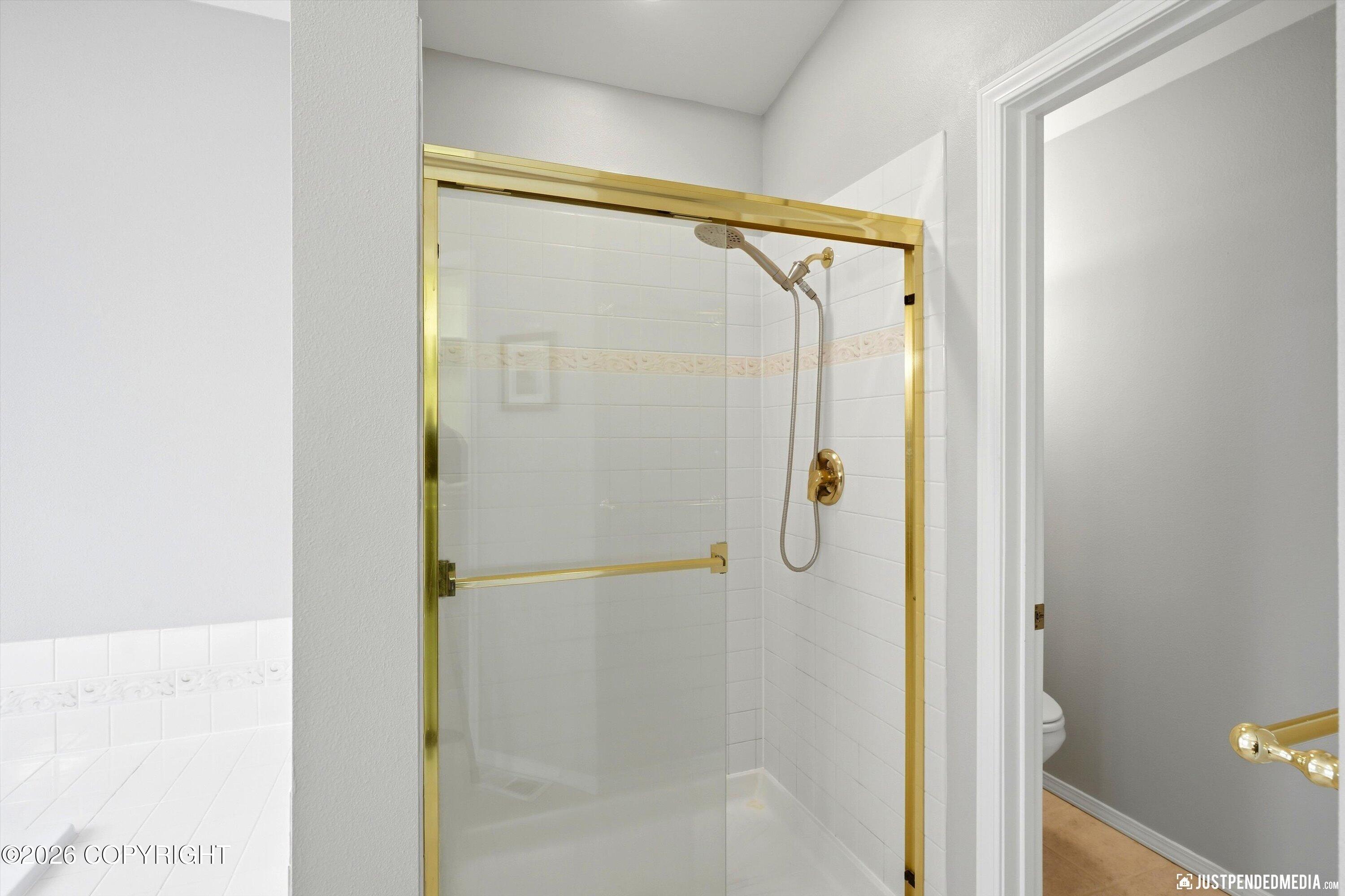 2409 Leary Bay Circle Property Photo 27