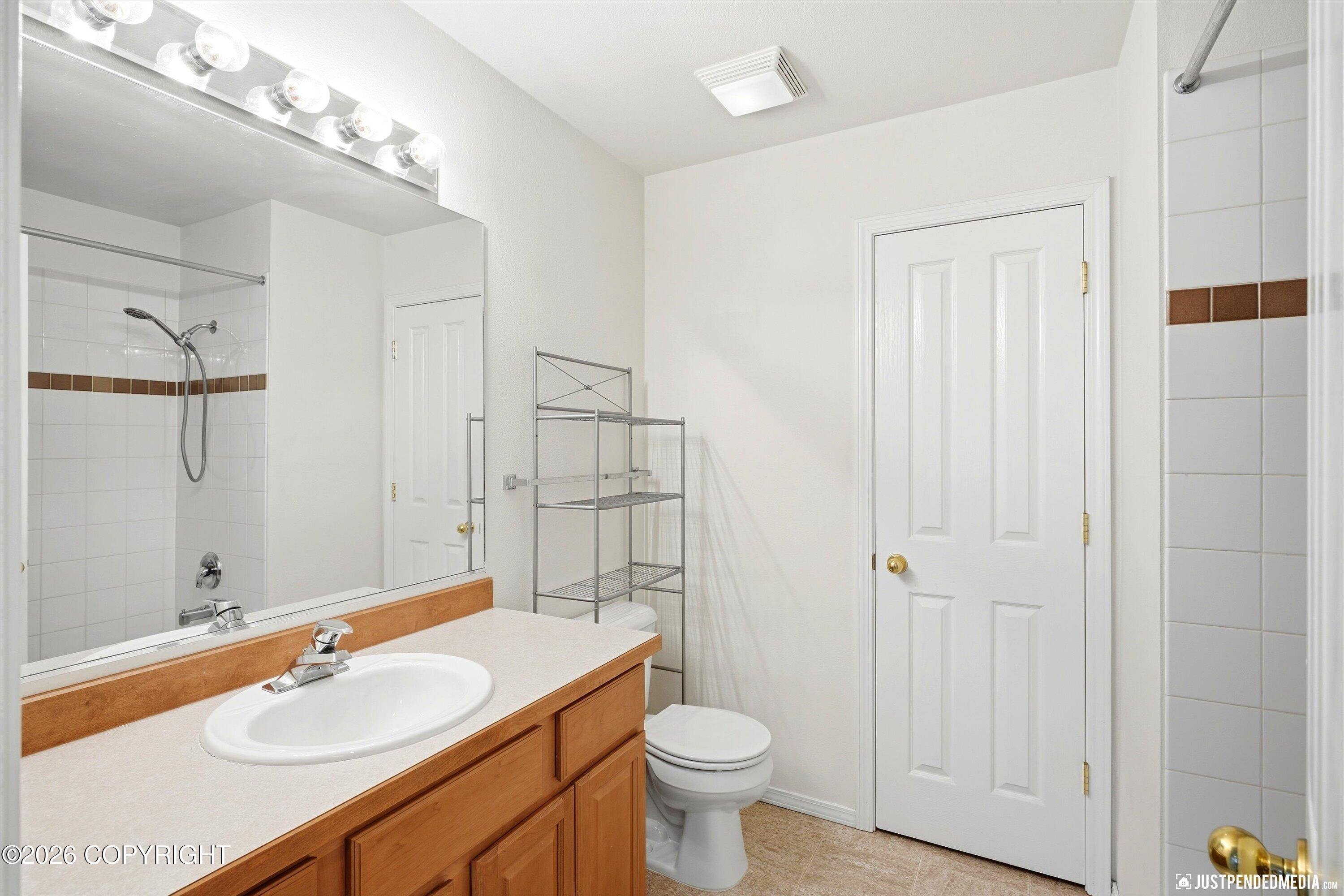 2409 Leary Bay Circle Property Photo 33