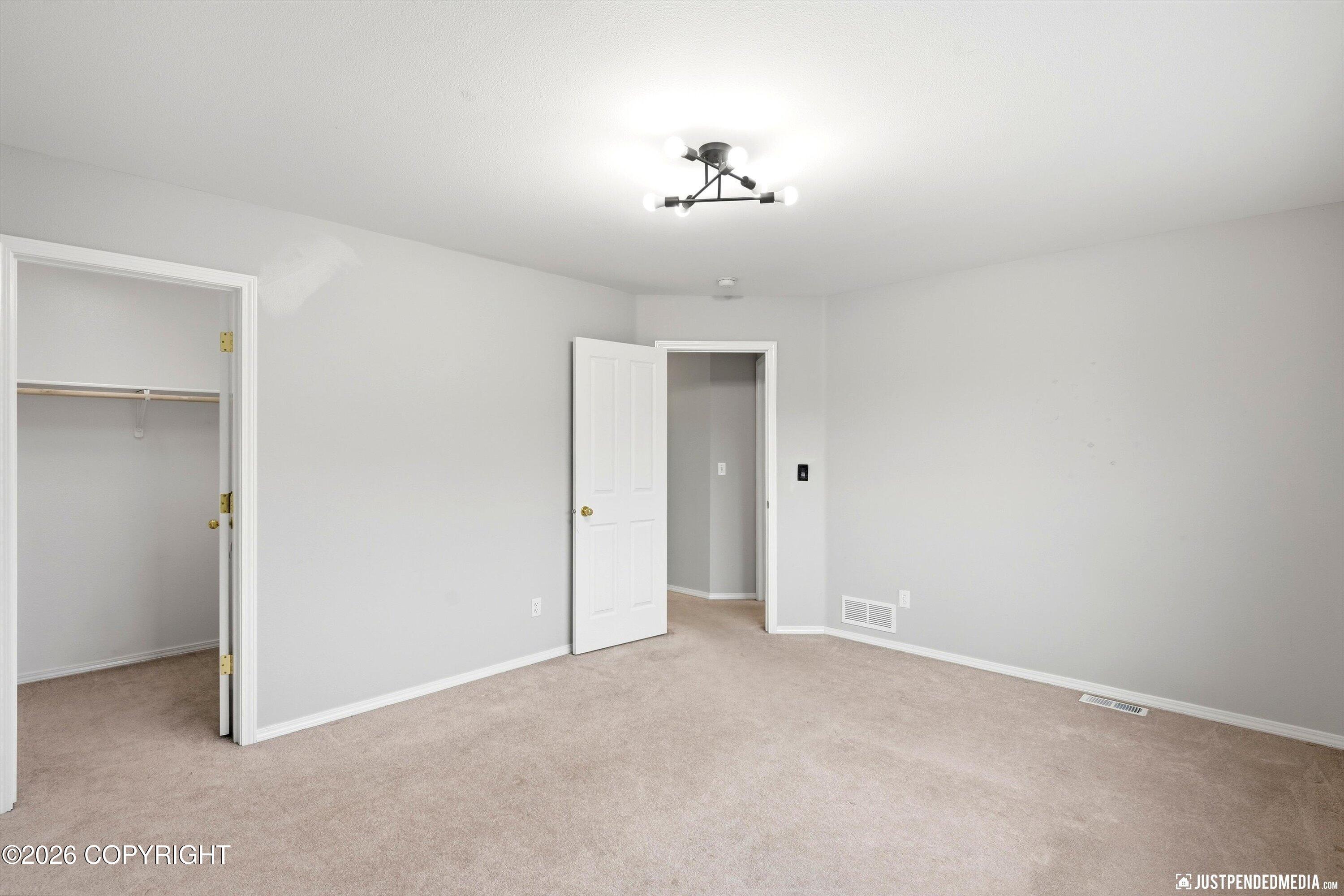 2409 Leary Bay Circle Property Photo 34
