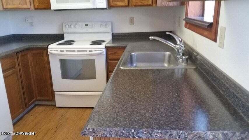 1415 Latouche Street #4 Property Photo 3