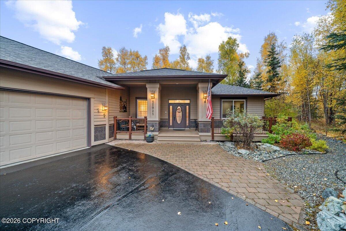 22925 Whispering Birch Drive Property Photo 9