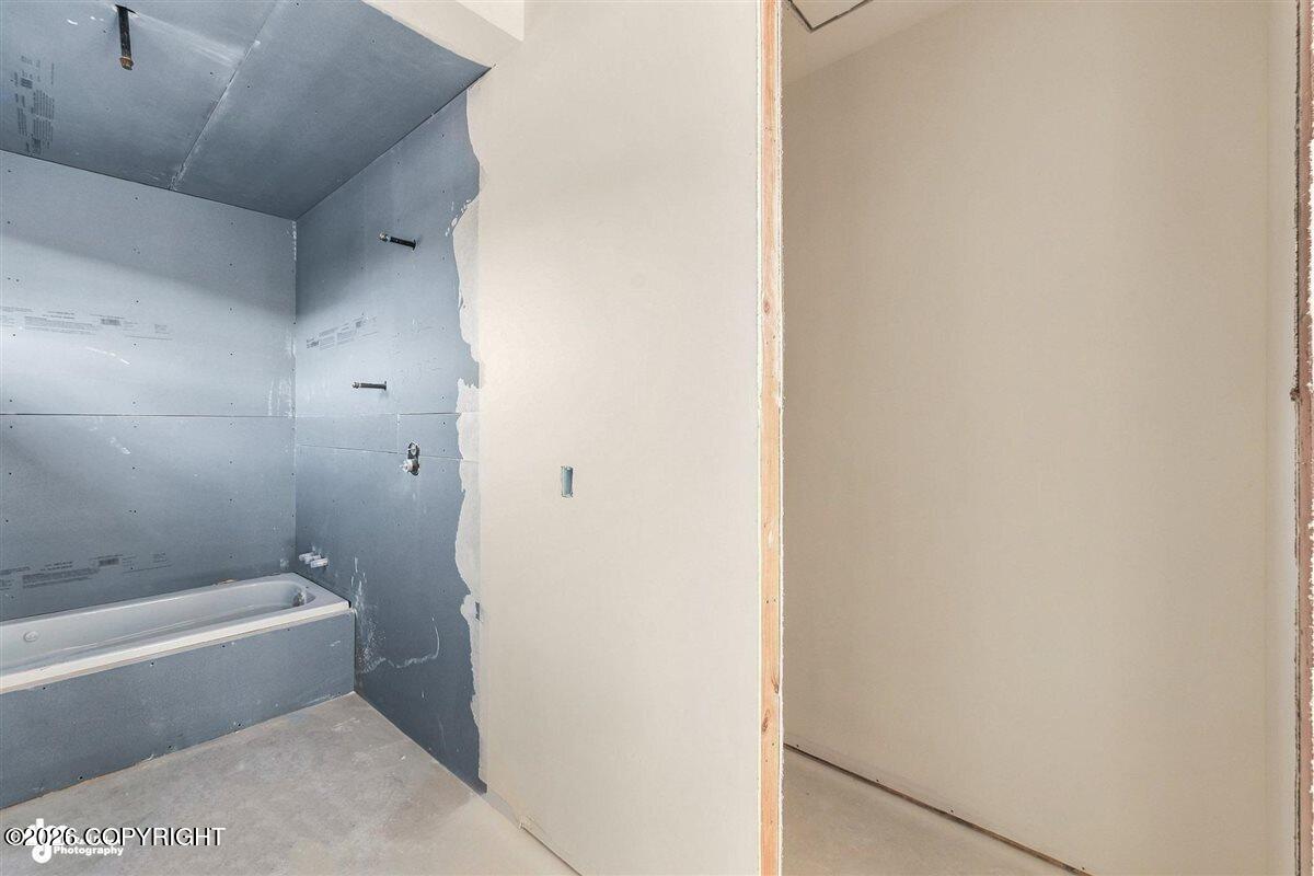 2070 W Cameron Drive Property Photo 16
