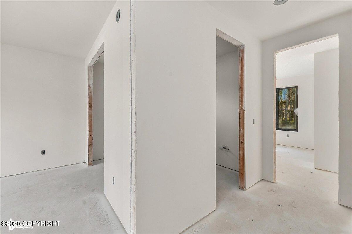 2070 W Cameron Drive Property Photo 19
