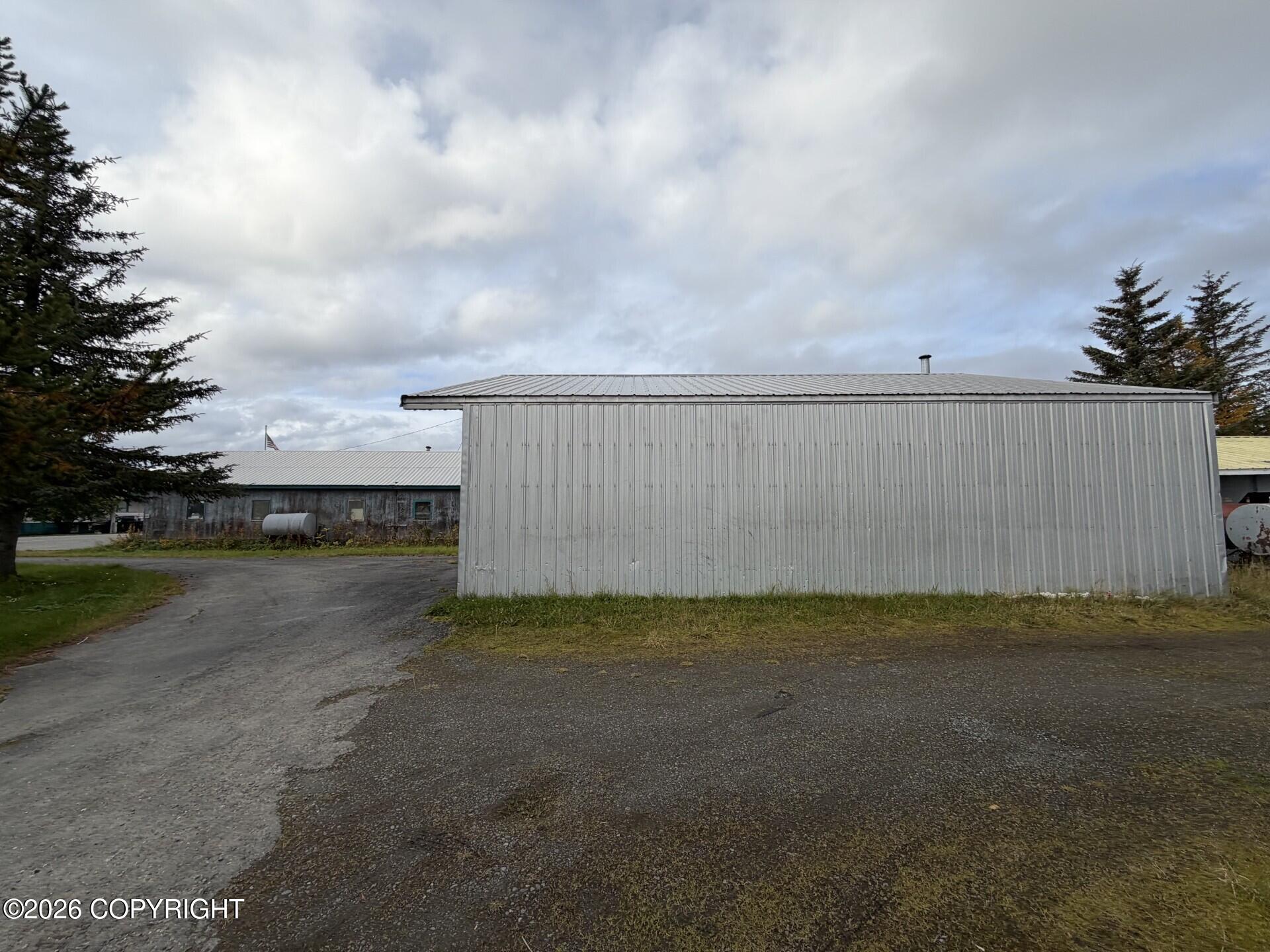 65400 Nikolaevsk Road Property Photo 6