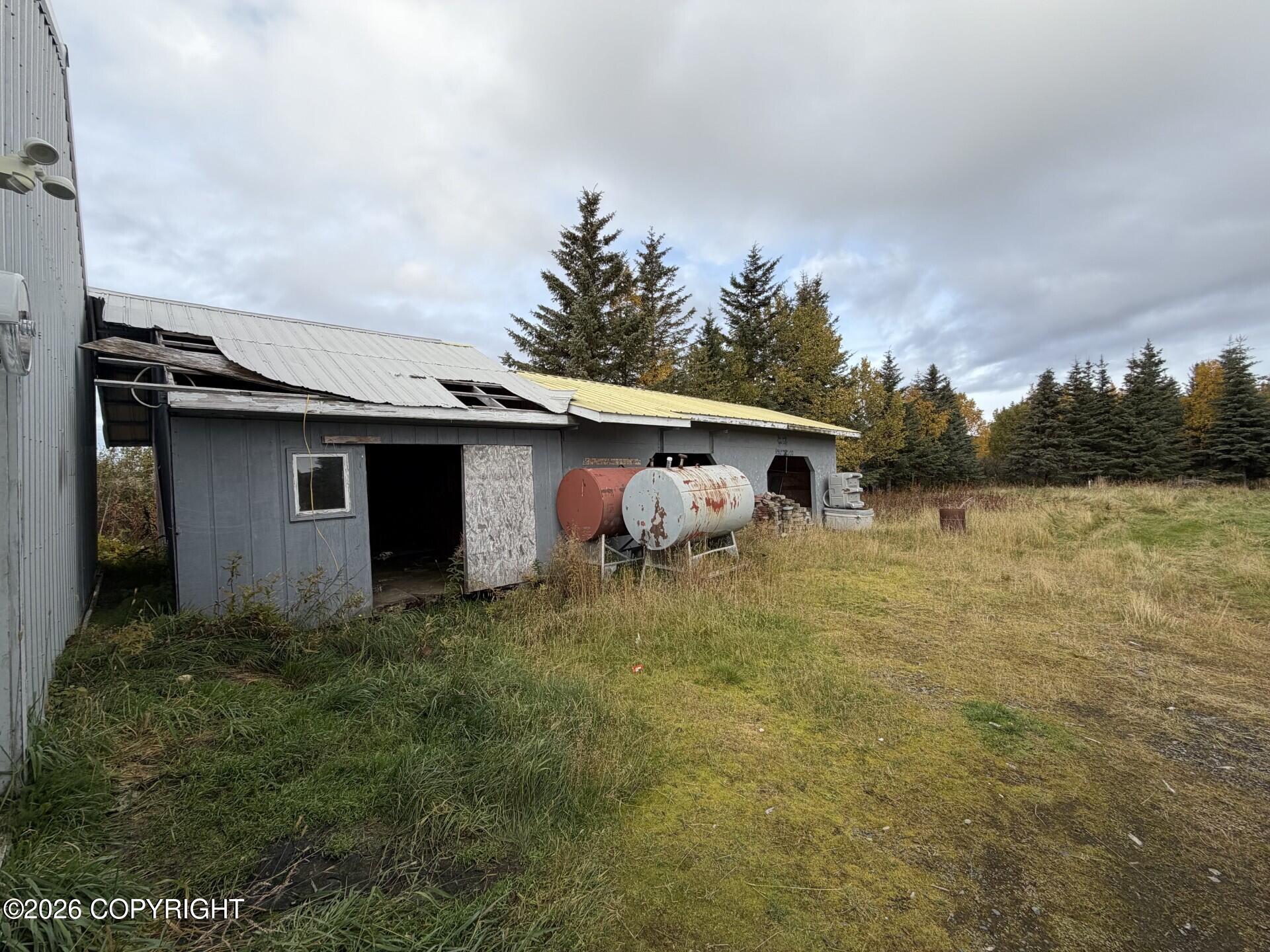 65400 Nikolaevsk Road Property Photo 8