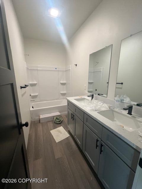 2061 W Lake Lucille Drive #2 Property Photo 6