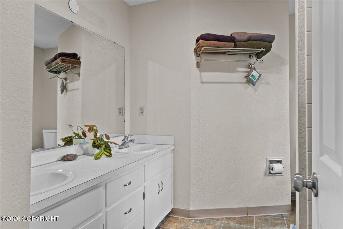 7962 Resurrection Drive Property Photo 24
