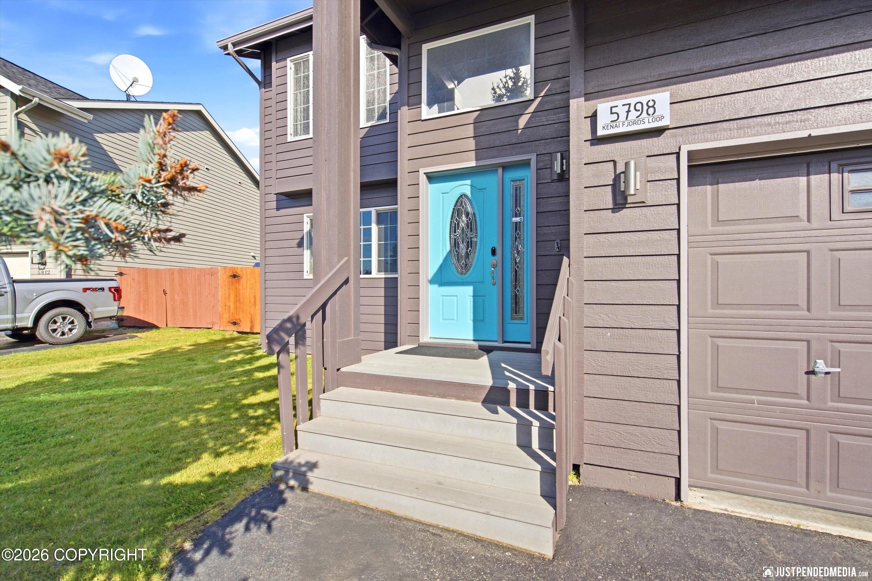 5798 Kenai Fjords Loop Property Photo 2