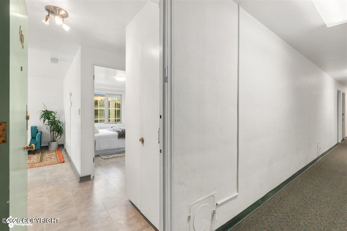 525 W 3rd Avenue #402 Property Photo 2