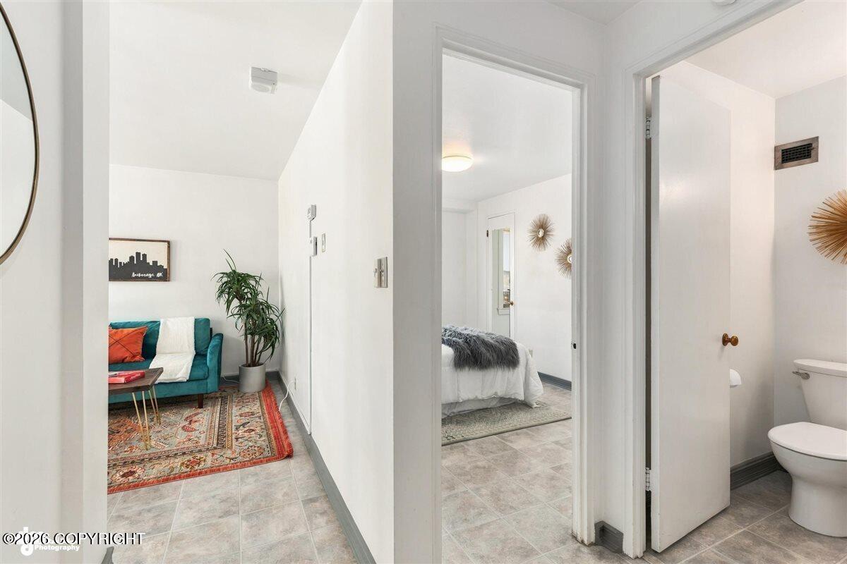 525 W 3rd Avenue #402 Property Photo 3