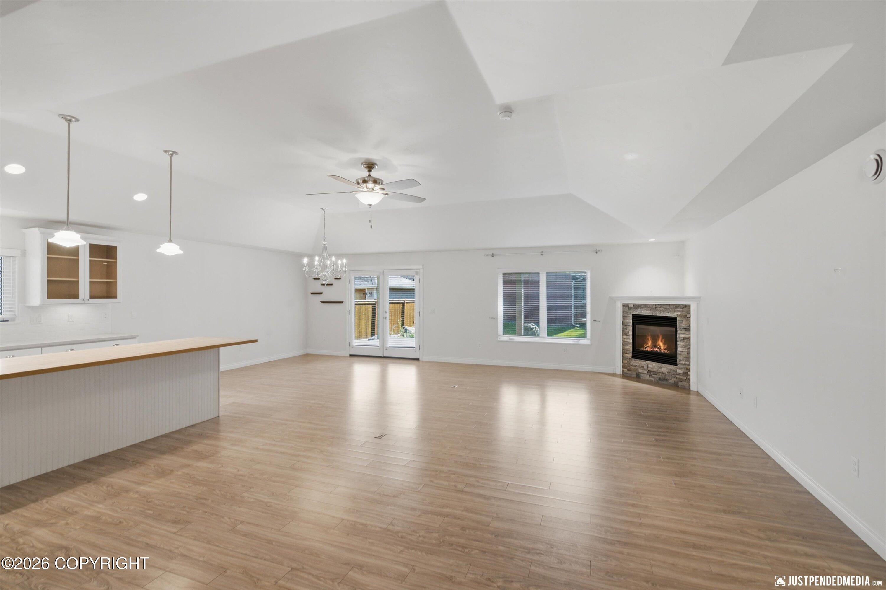 13351 Rosser Drive Property Photo 4