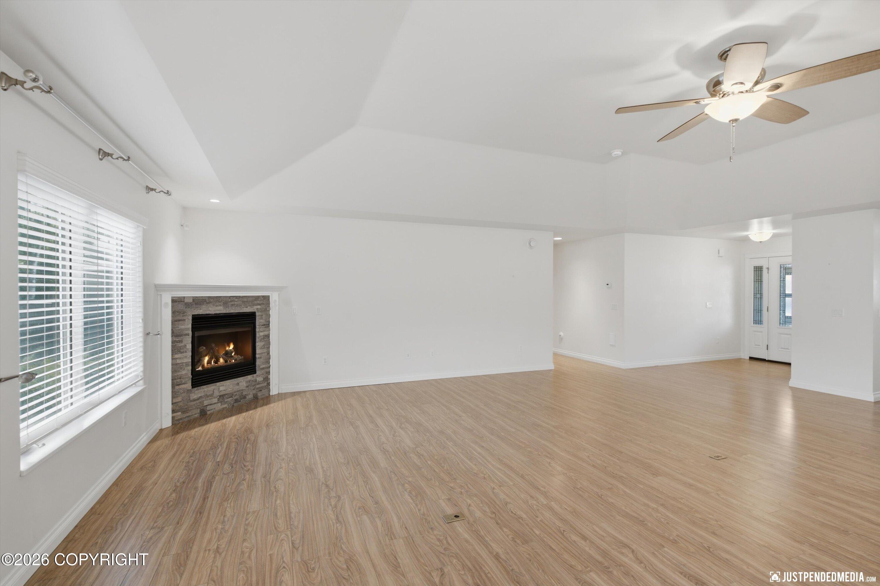 13351 Rosser Drive Property Photo 6