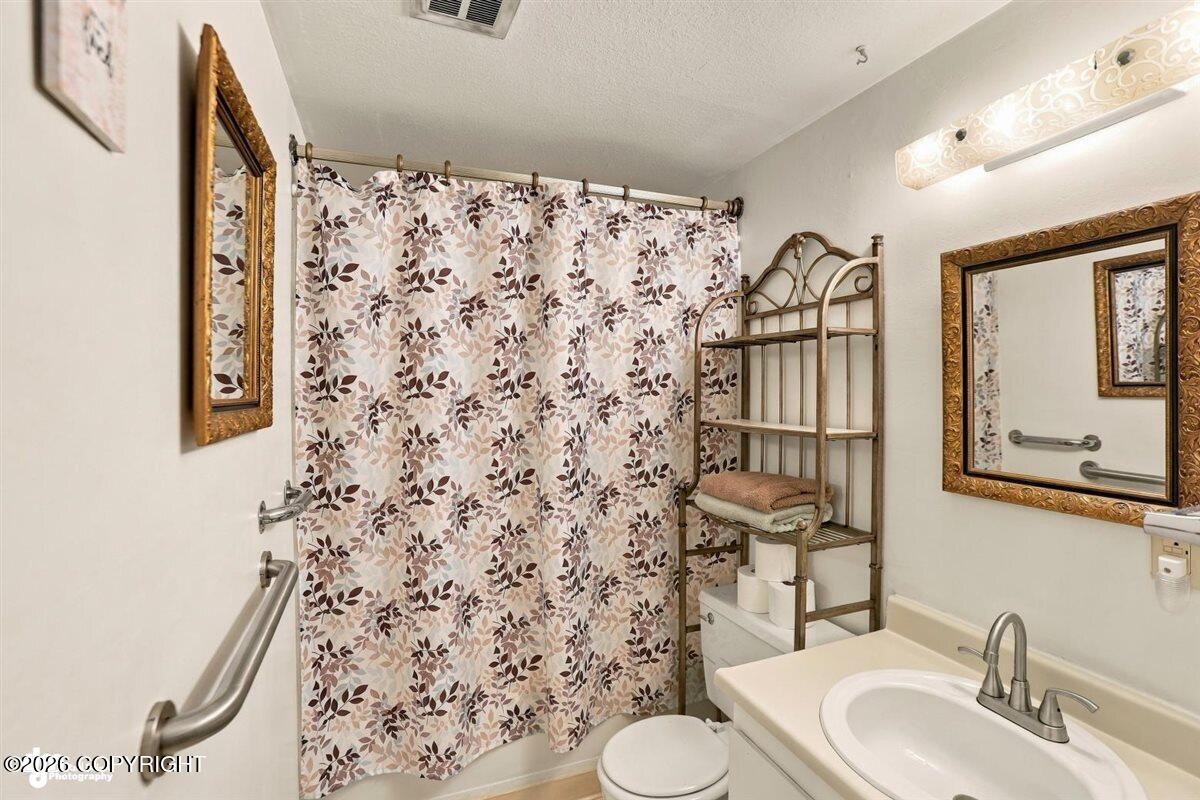 1626 Tamarra Circle Property Photo 21